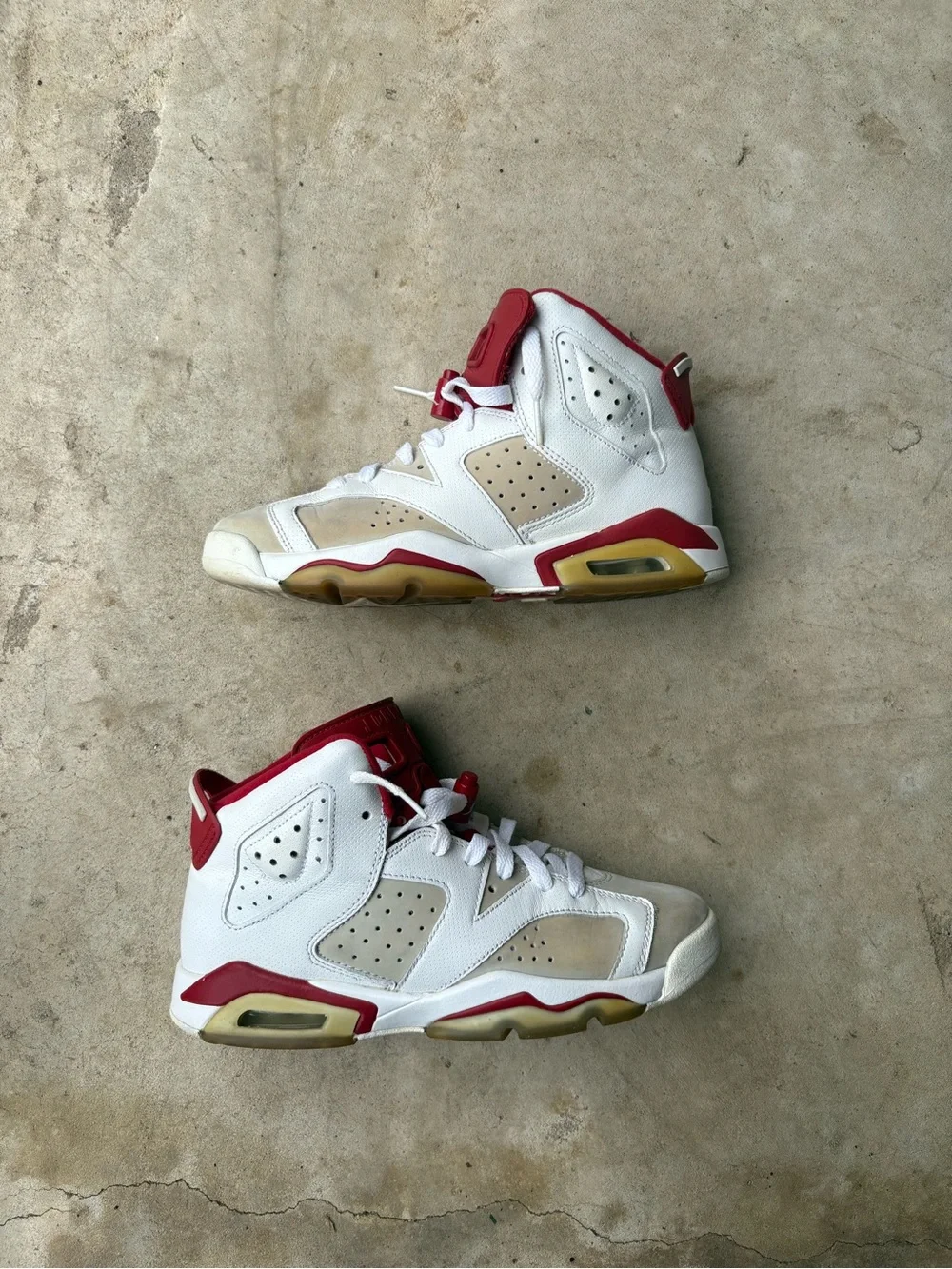 Nike Air Jordan 6 Retro 